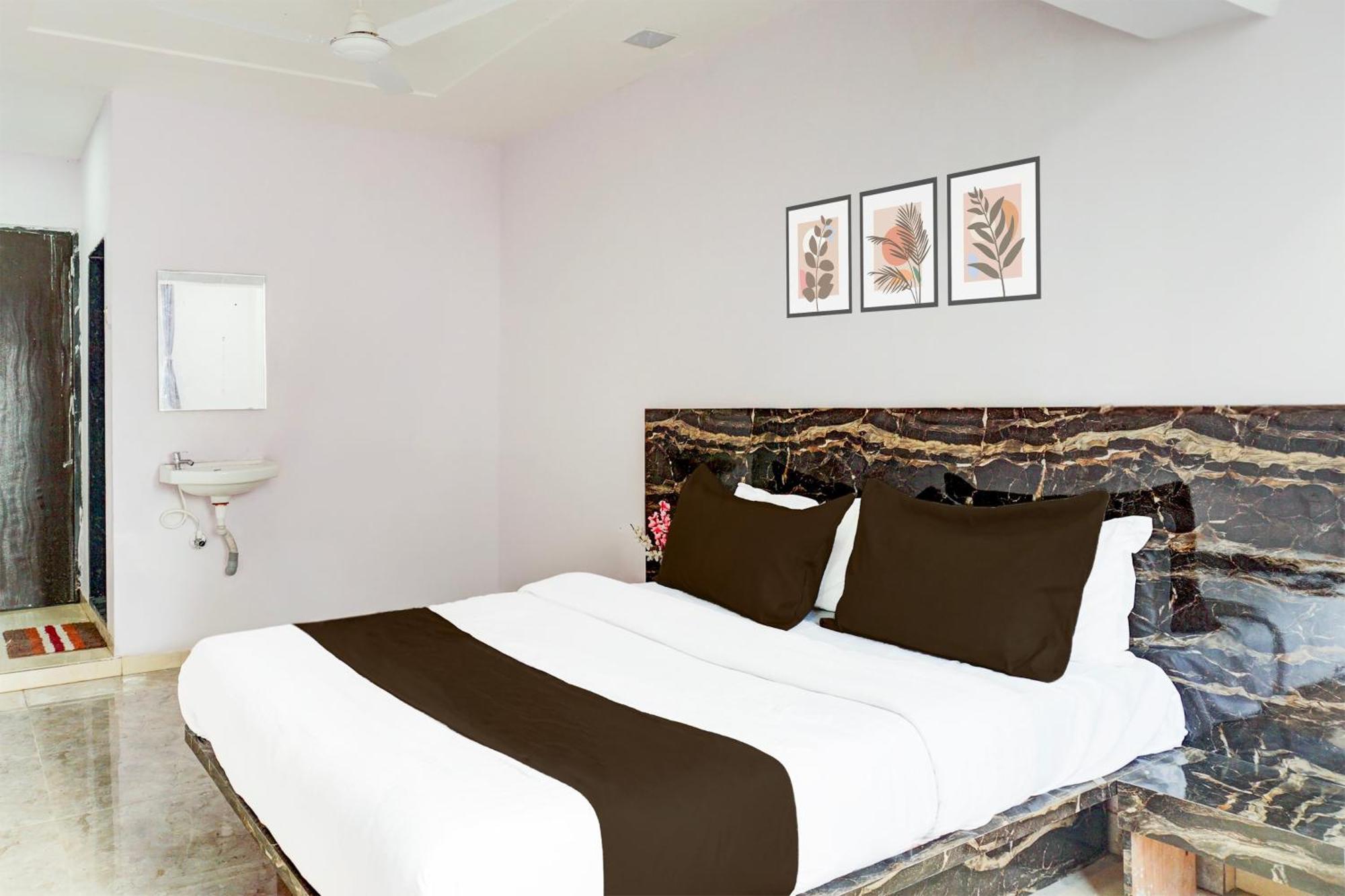 Hotel O Silver Inn Hinjawadi Eksteriør billede